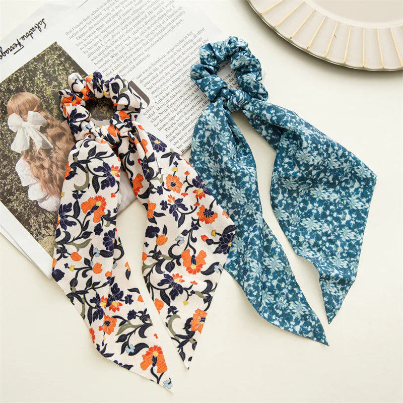 Korean Polka Dot Scrunchies – Women's Elastic Hair Ties & Scarf