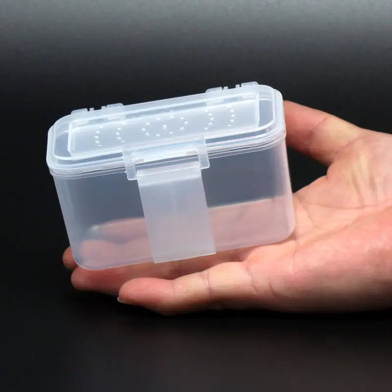 Portable Waist Hanging Fishing Bait Box – Worms & Insects