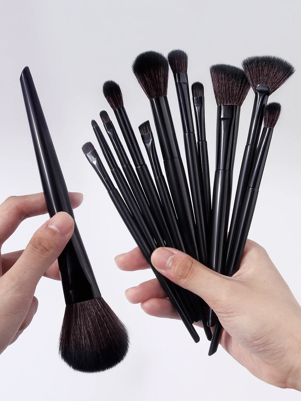 Professional Makeup Brush & Sponge Set – 6/12/18 Pcs