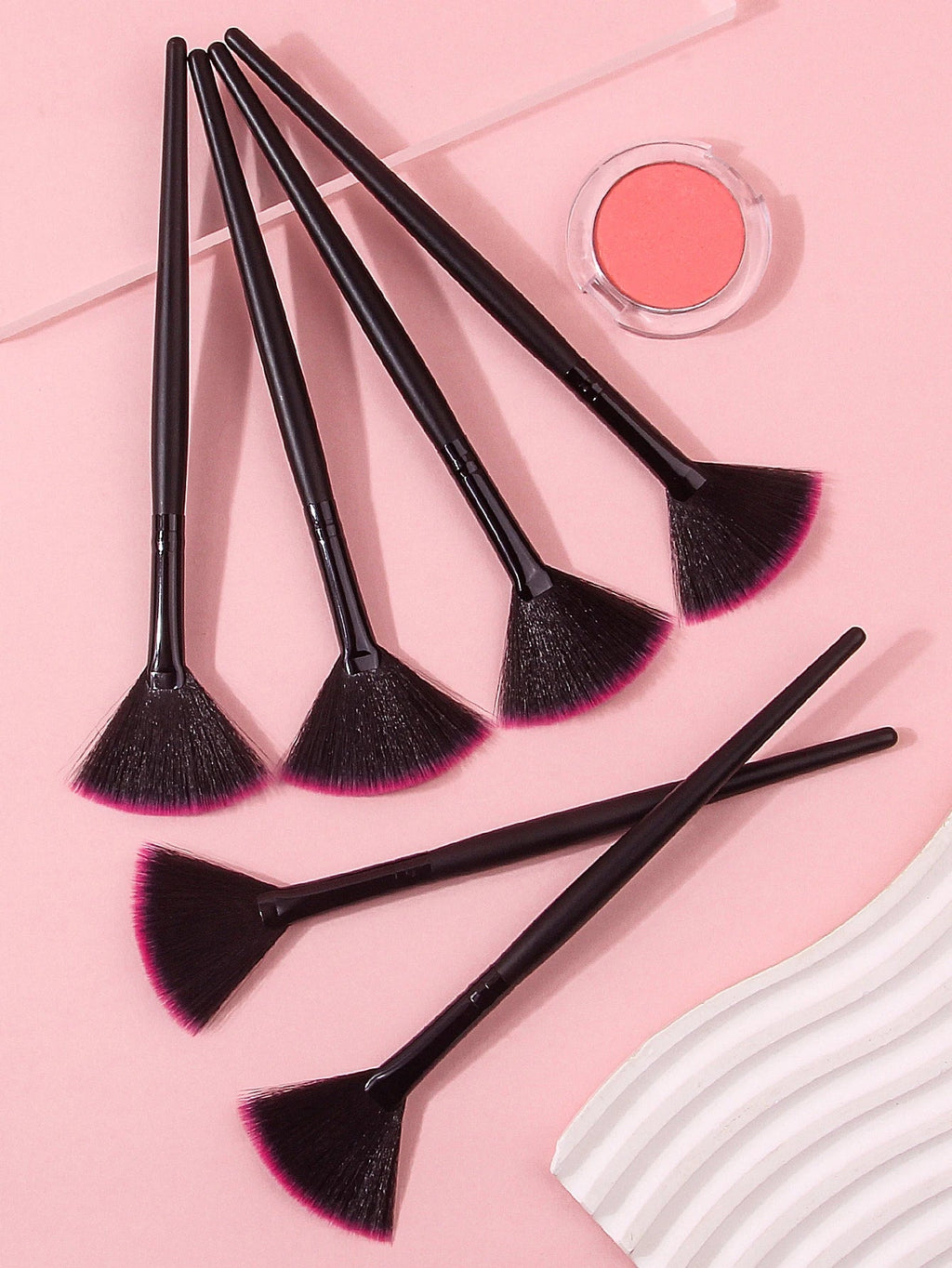 Fan Shape Foundation & Facial Mask Makeup Brushes – 1/3/6 PCS