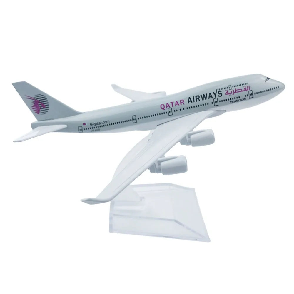 GOL Airlines Boeing B737 1/246 Alloy Airplane Model – 16cm
