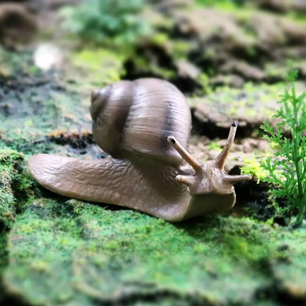 Mini Resin Snail Figurine – Fairy Garden & Desktop Décor