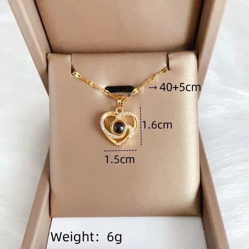 Women's Projection Pendant Necklace – "I Love You" Clavicle Chain