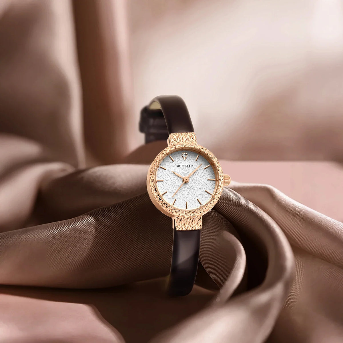 Roman Scale Quartz Watch – Leather Band, Water Resistant