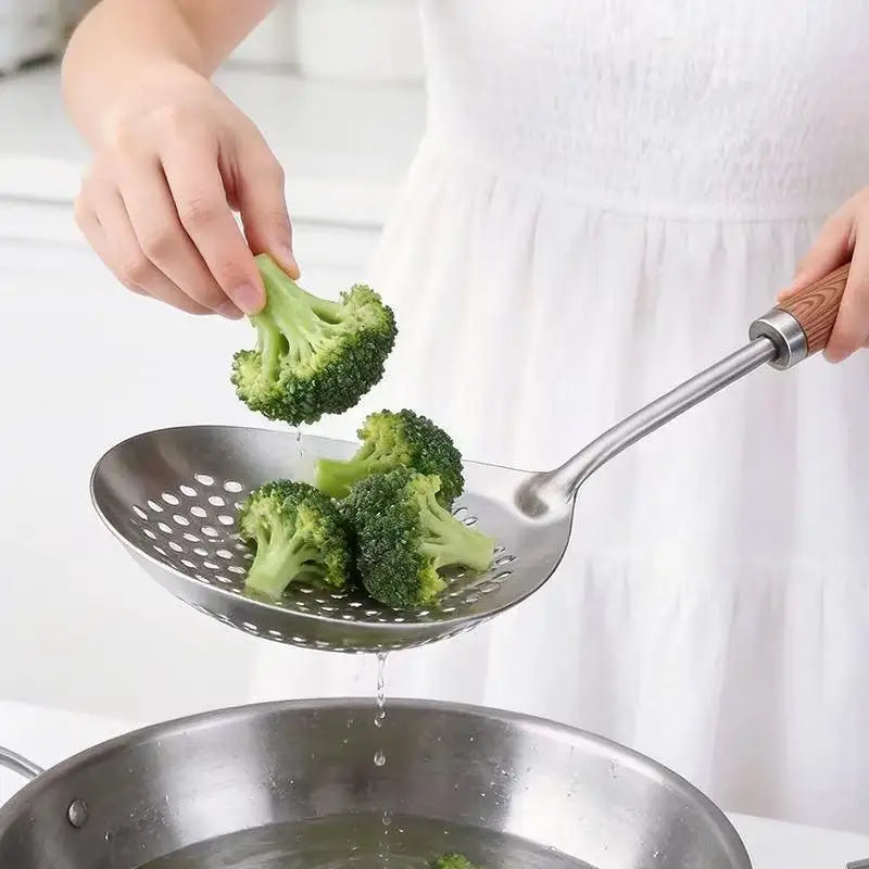 Stainless Steel Spider Skimmer Strainer – Non-Slip Handle