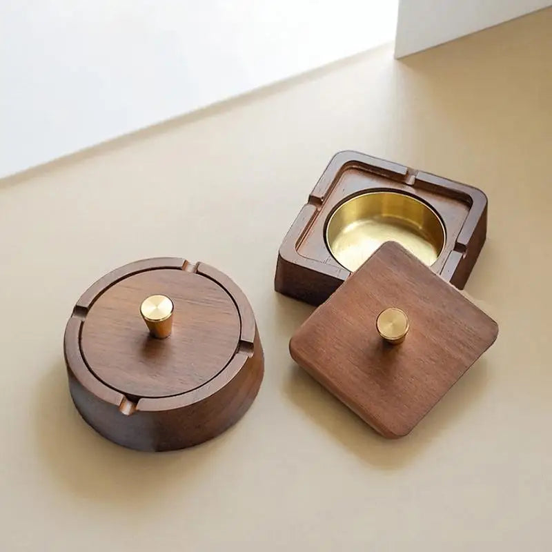Natural Wood Ashtray with Lid – Iron Core, Square & Circle
