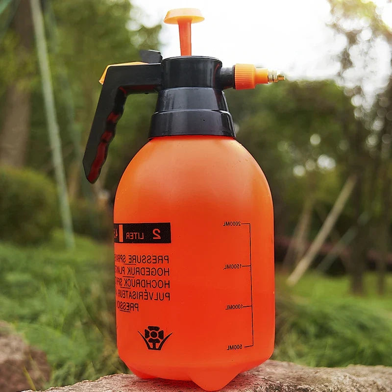 Handheld Garden Pump Sprayer 2L/3L – Lawn & Plant Care