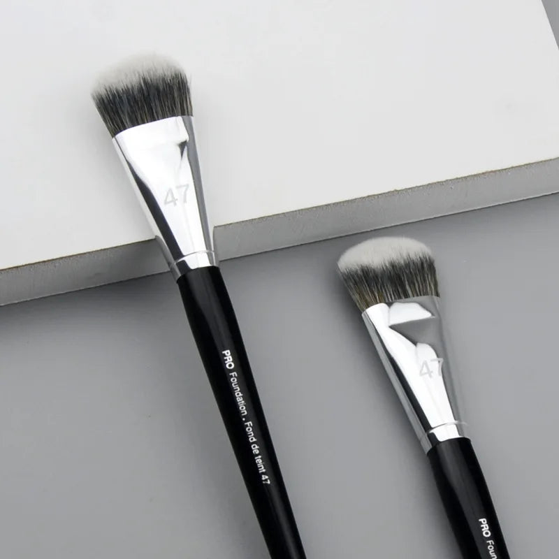SEP Pro No.47 Angled Flat Liquid Foundation Makeup Brush