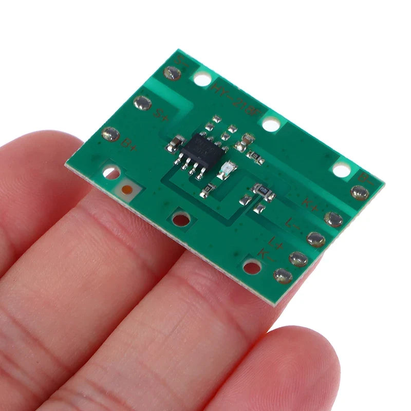 Universal 3.7V Headlamp Circuit Board – 3-Mode Zoom & Flash