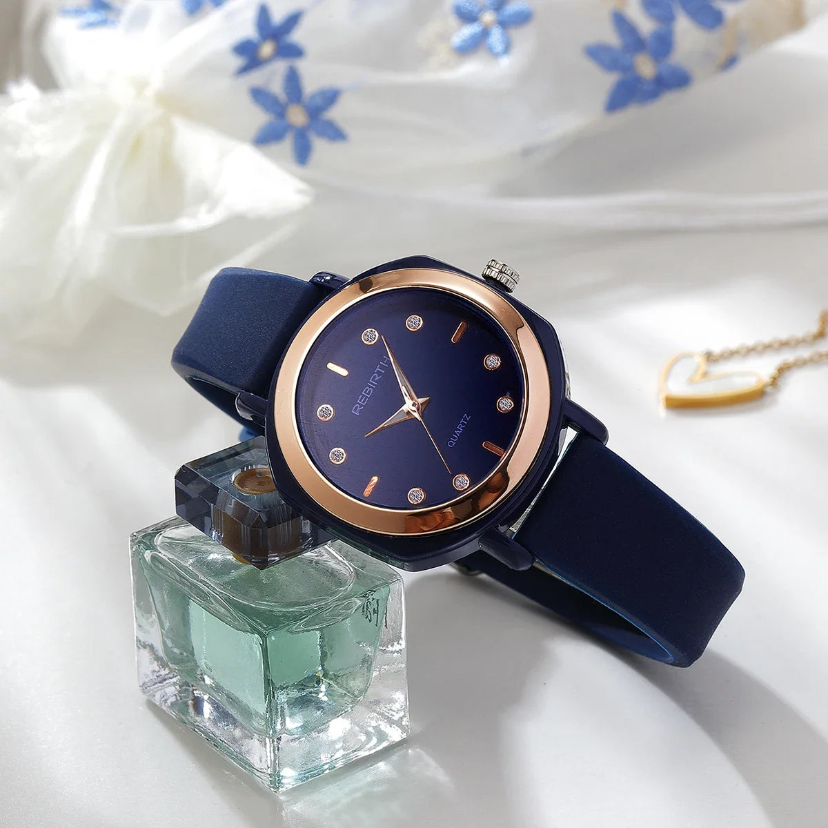 REBIRTH Women's Casual Quartz Watch – Silicone Strap, Minimalist