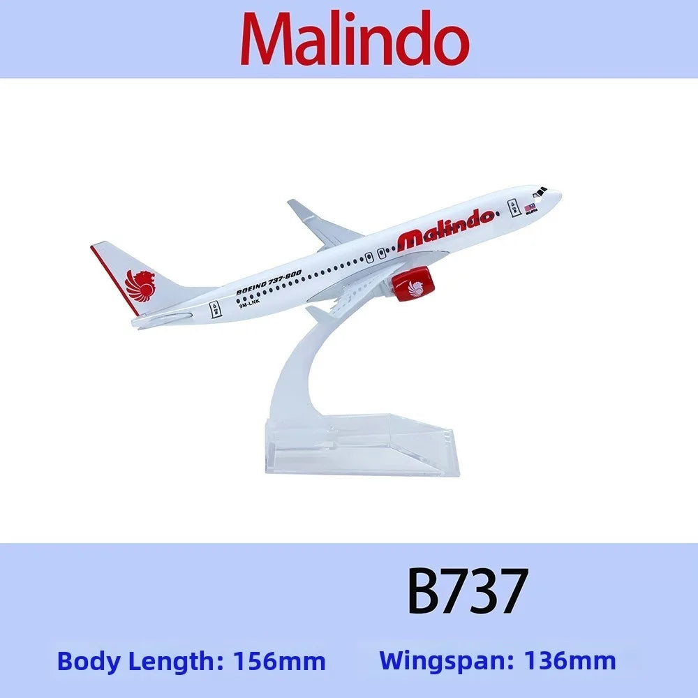 GOL Airlines Boeing B737 Diecast Model Plane 1/246 Scale 15.6cm