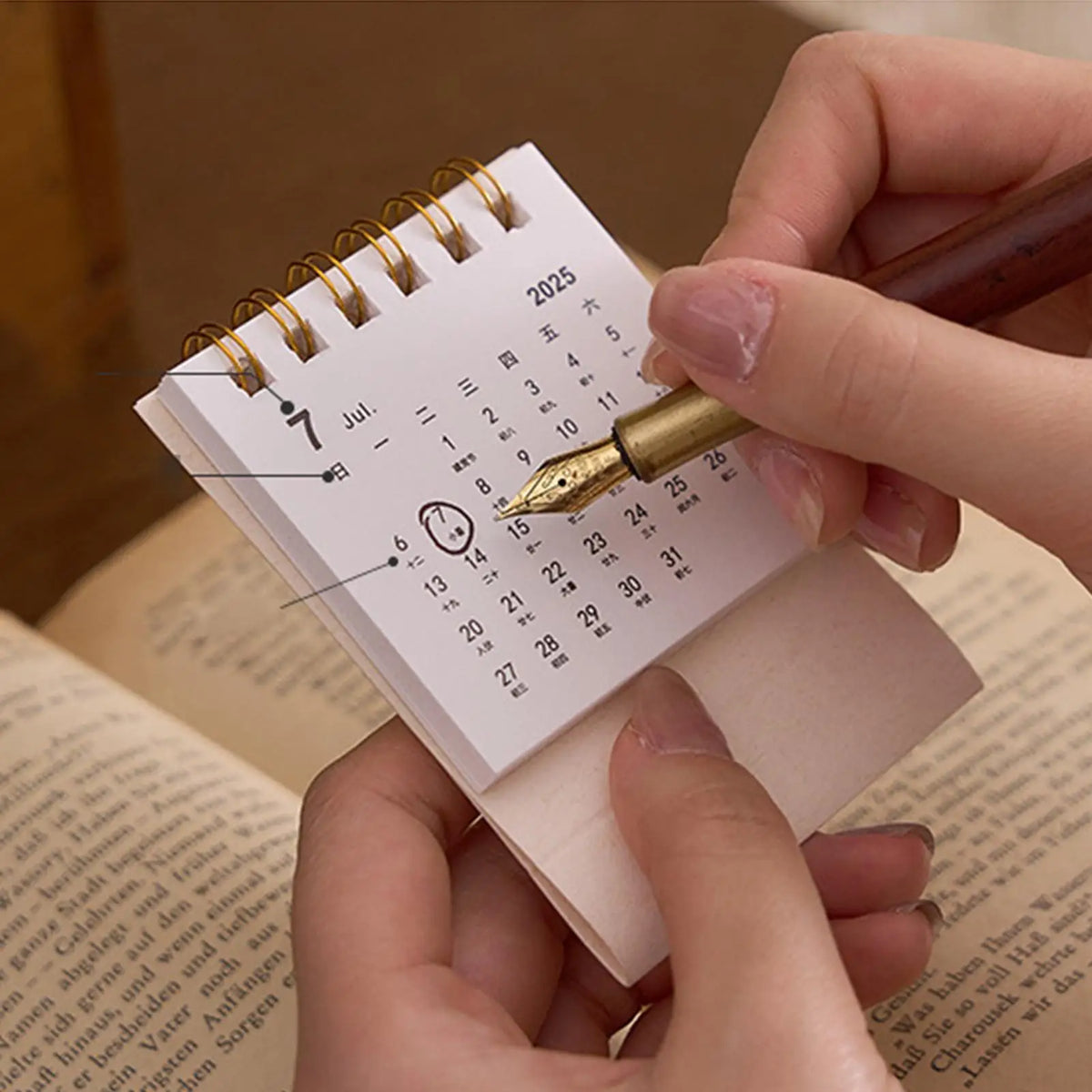2026 Mini Desk Calendar – Monthly Planner & Scheduler