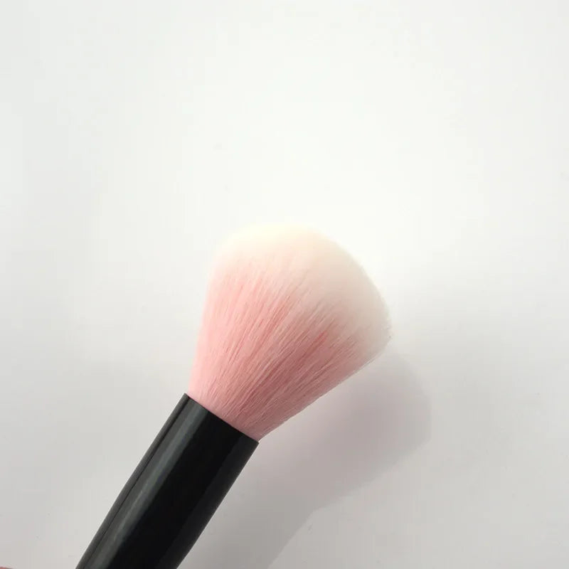 MicroJoy Multi-Functional Makeup Brush – Blush & Eye Shadow