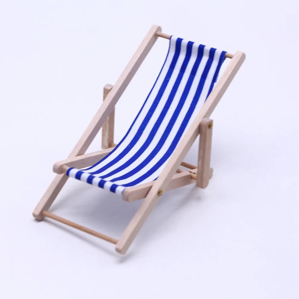 Miniature Dollhouse Beach Chair 1/12 Scale Foldable Wood
