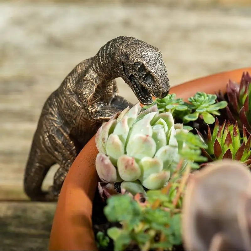 Resin Climbing Dinosaur Ornament – Garden & Patio Décor