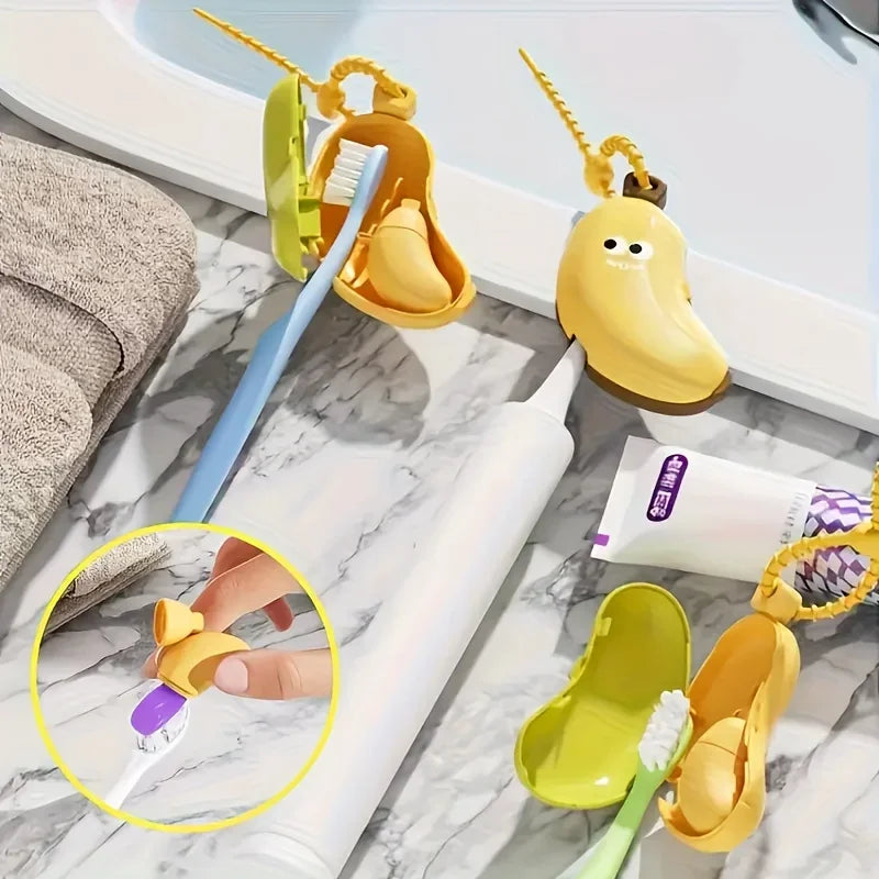 2-in-1 Banana Toothbrush Holder Dustproof Travel Case