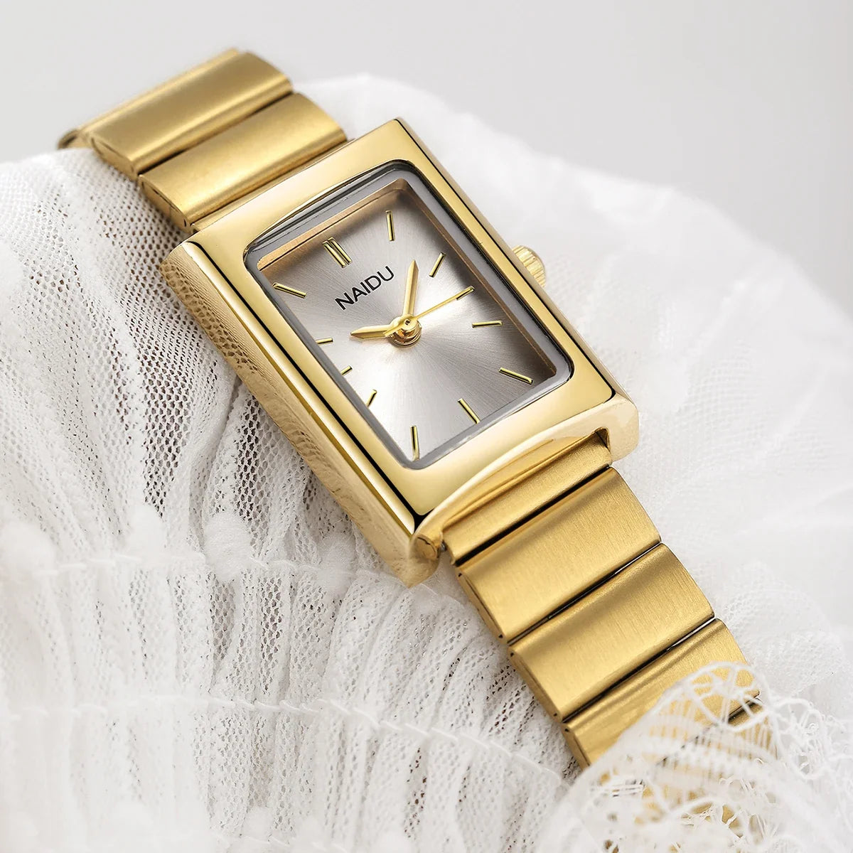 Women's Vintage Rectangular Quartz Watch – Steel Strap Retro