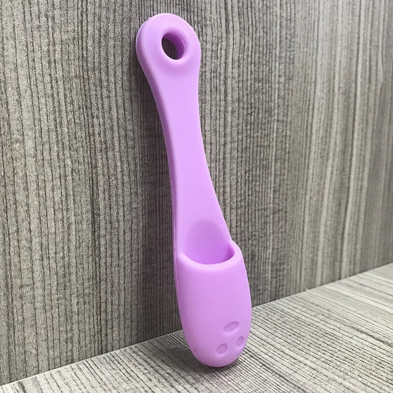 Soft Silicone Cat & Dog Chin Brush – Finger Grooming Scrubber