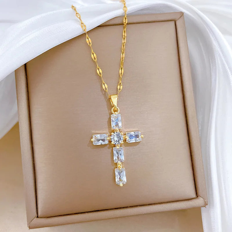 Women's Gold Cross Pendant Necklace – Stainless Steel Choker
