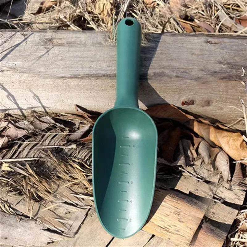 Plastic Garden Hand Trowel – Planting, Digging & Scoop Tool
