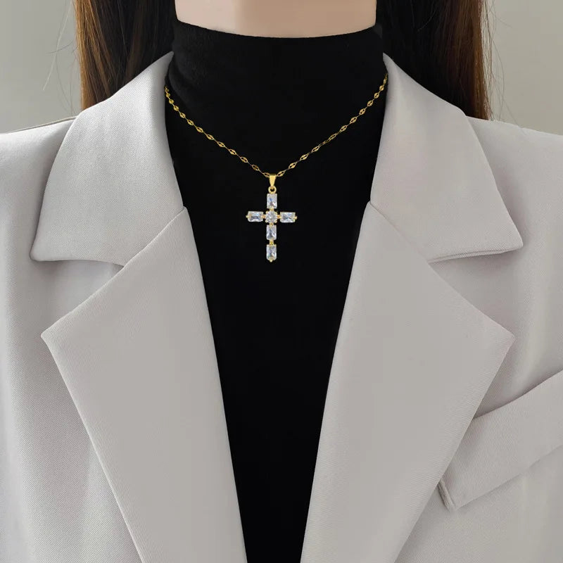 Women's Gold Cross Pendant Necklace – Stainless Steel Choker