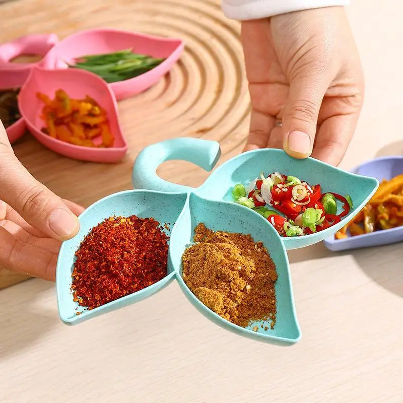 3-Compartment Sauce Dipping Bowls | Food-Grade Plastic Dish
