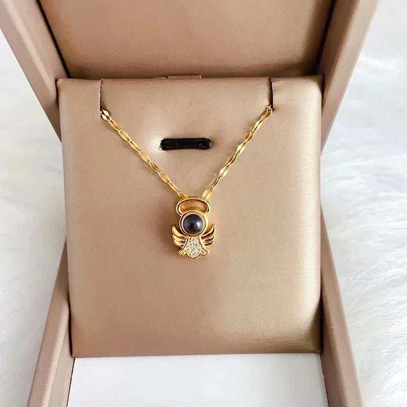 Women's Projection Pendant Necklace – I Love You Clavicle Chain