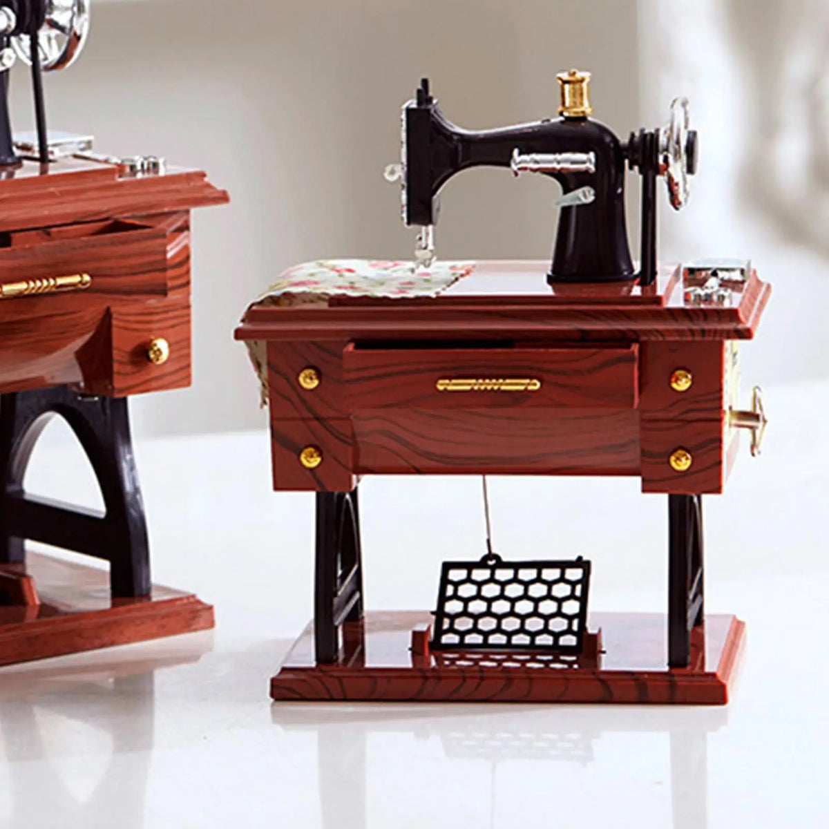 Vintage Sewing Machine Wind-Up Music Box | Home Décor Gift