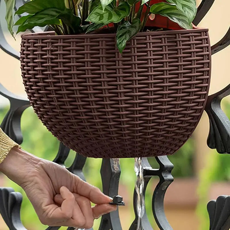 Semicircular Wall-Mounted Hanging Flower Planter | Home Decor