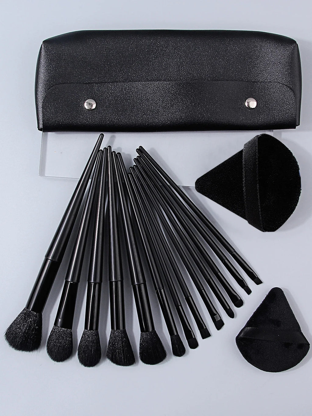 16Pcs Fluffy Makeup Brush Set with Storage Case & Puffs