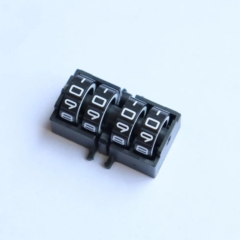 4-Digit Board Game Score Counter – Rotating Tally Tracker