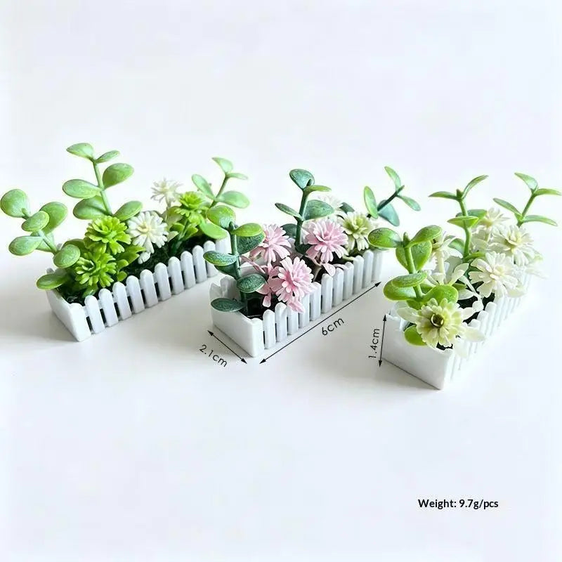 Mini Artificial Potted Flower with Fence – Dollhouse Miniature