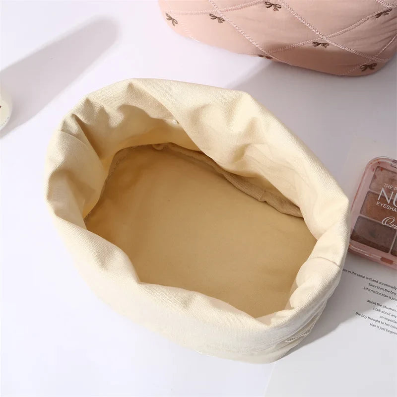 Quilted Drawstring Makeup Bag – Bow Embroidery Travel Organizer