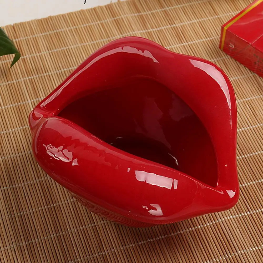 Ceramic Lips Ashtray – Handmade Cigar & Cigarette Desk Tray