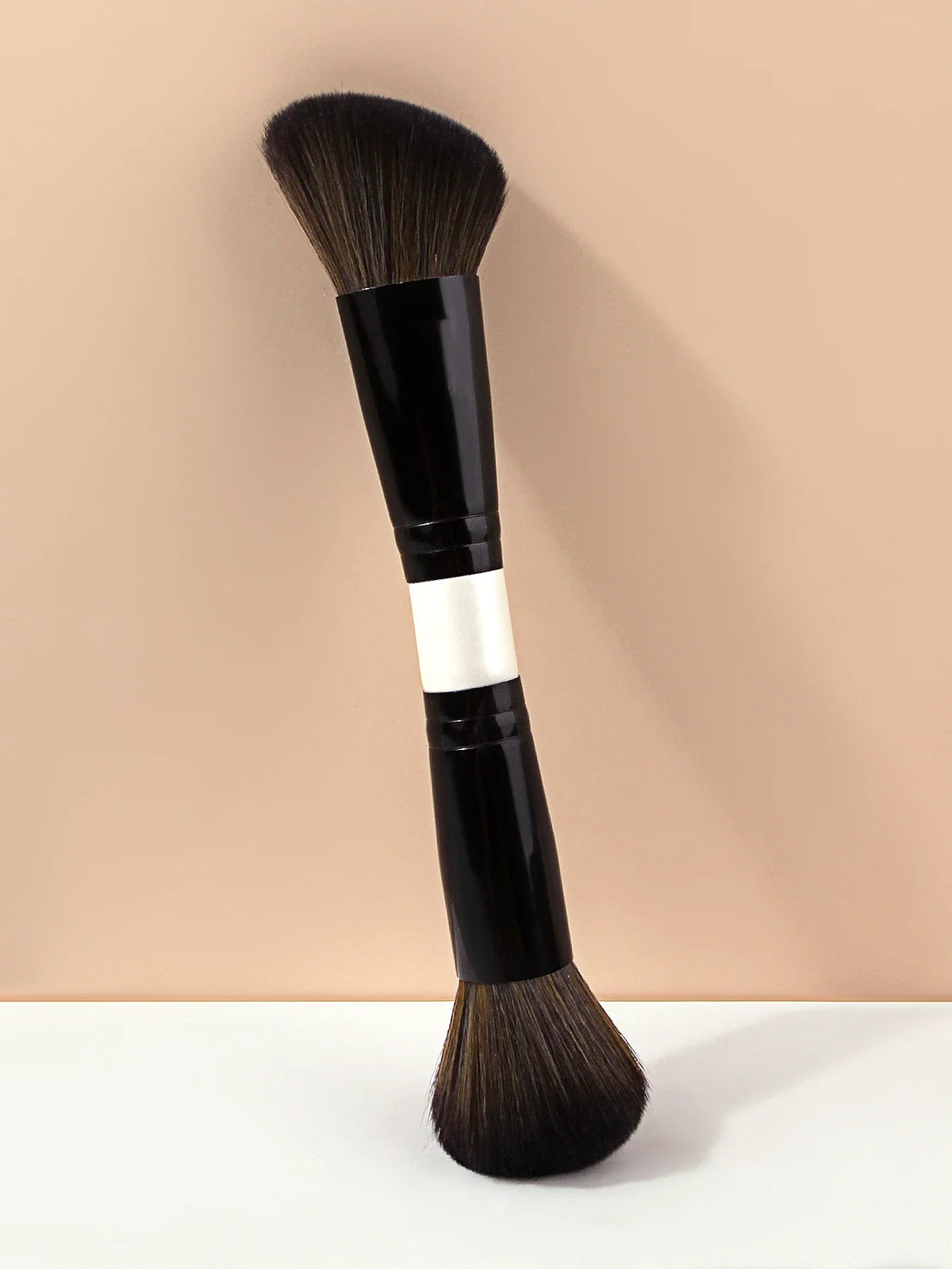 Nixie Double-Headed Makeup Brush – Contour Blush Powder