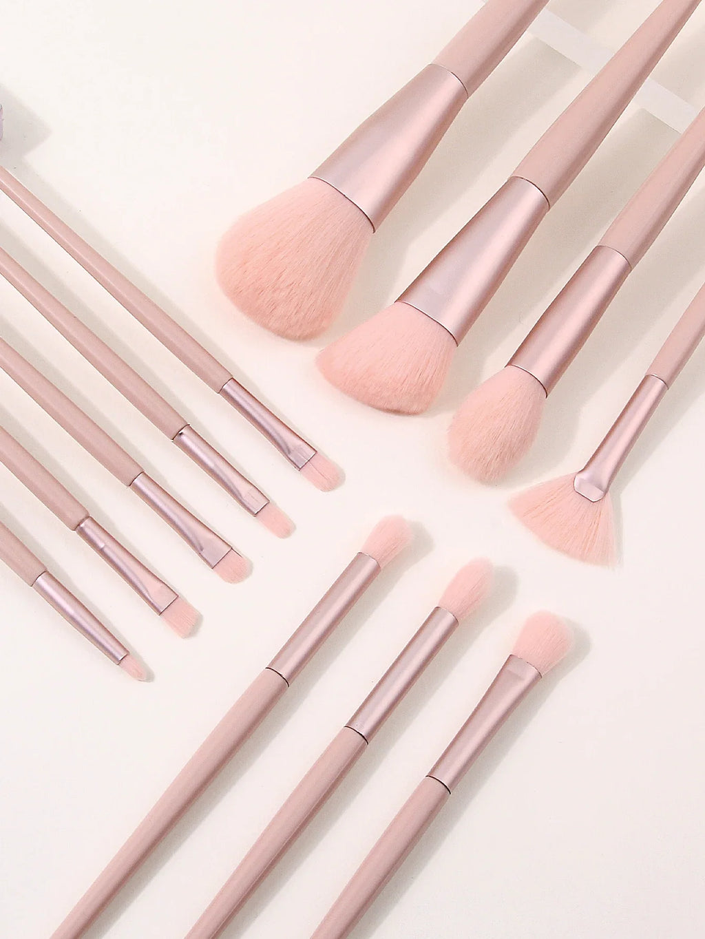 15-Piece Soft Makeup Brush Set with Sponge & Powder Puff