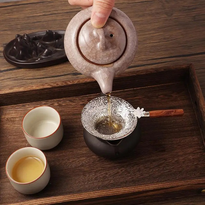 Wooden Handle Alloy Tea Strainer – Fine Mesh Loose Leaf Sieve