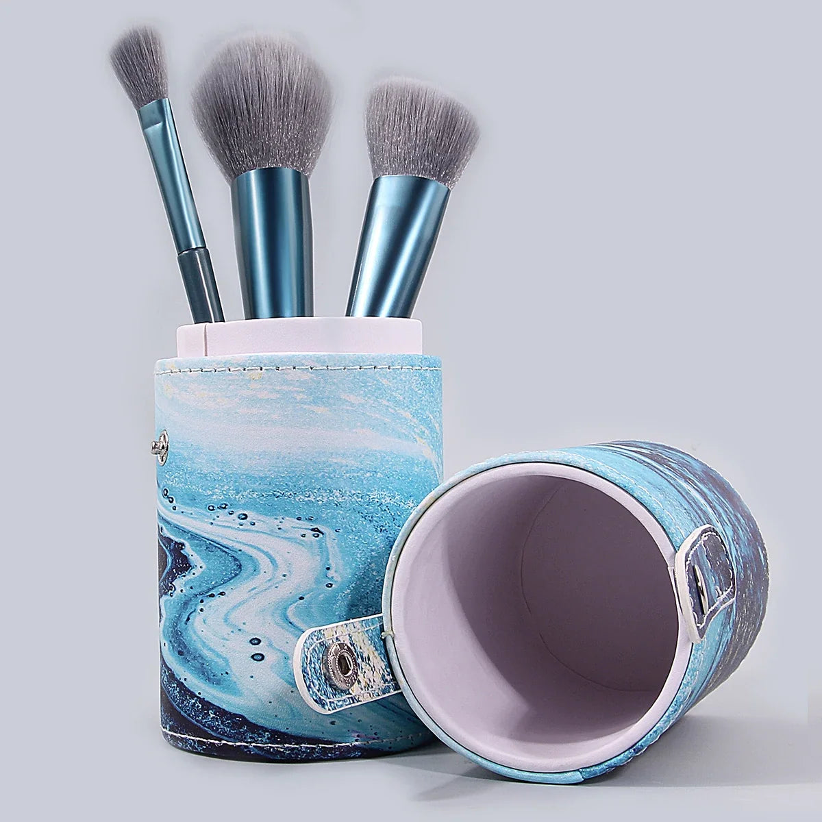 Blue & White Gradient Makeup Brush Holder | Large Capacity