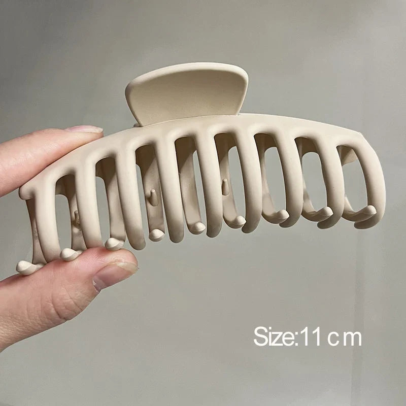 Large Acrylic Hair Claw Clip – Korean Geometric Barrette