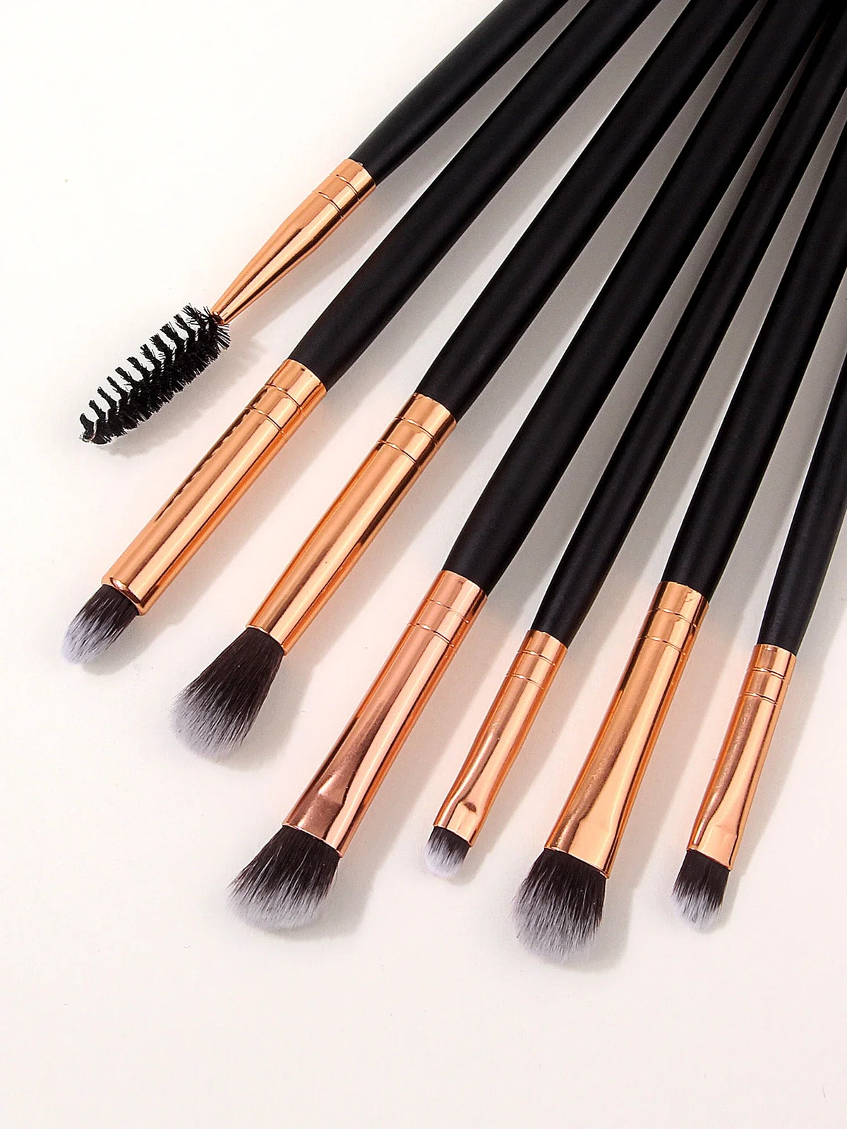 8-Piece Eye Makeup Brush Set with Pouch – Travel-Ready Kit