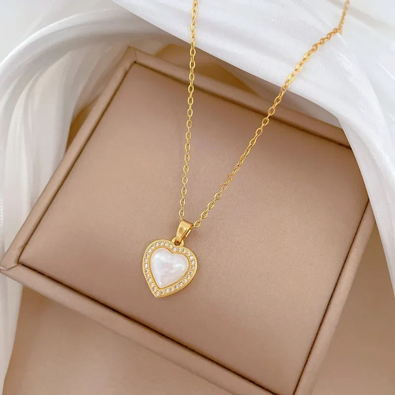 Women's Gold Heart Pendant Necklace – Stainless Steel Choker
