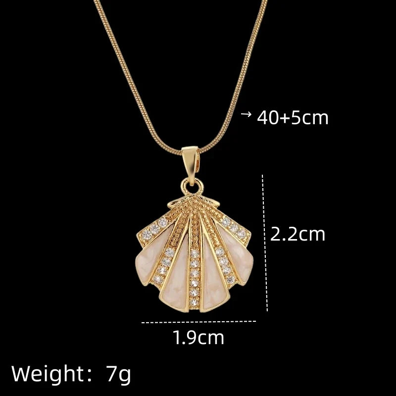 Women's Gold Minimalist Clavicle Pendant Necklace | Zirconia