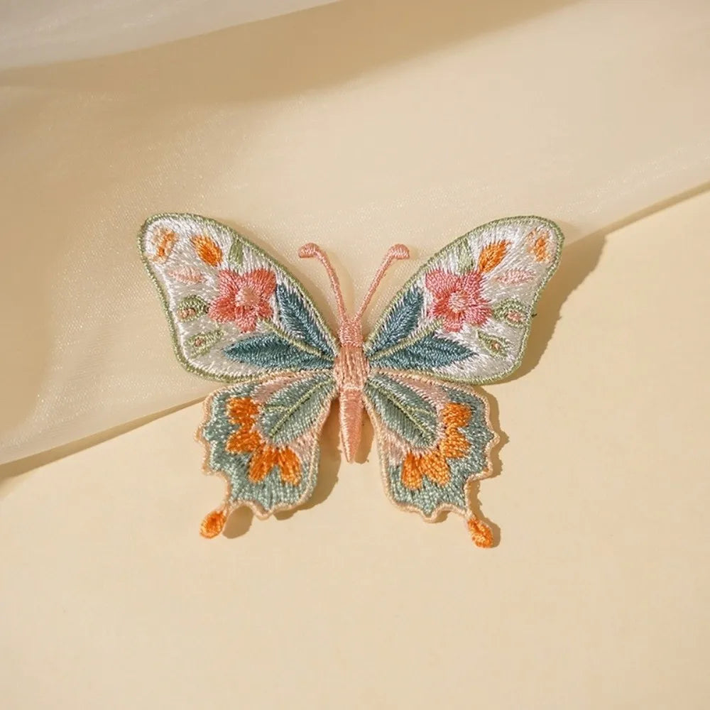 2Pcs 3D Butterfly Embroidery Iron-On Patches – Floral Applique