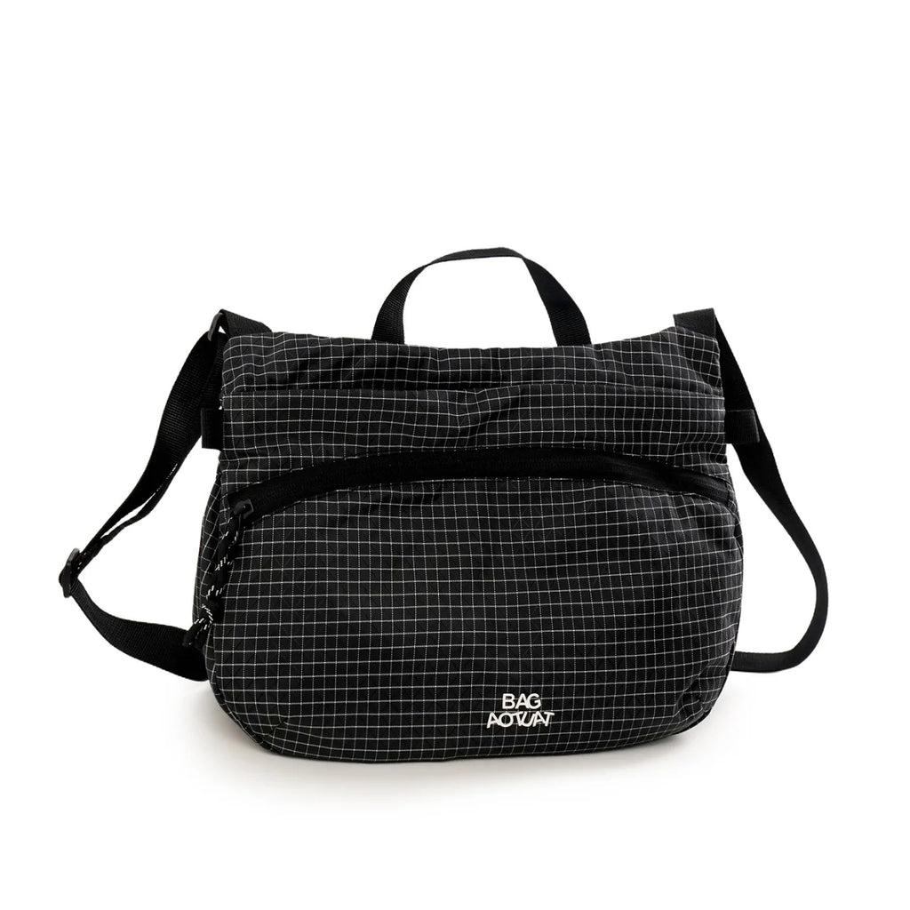 Lightweight Water-Resistant Crossbody Bag – Unisex Messenger