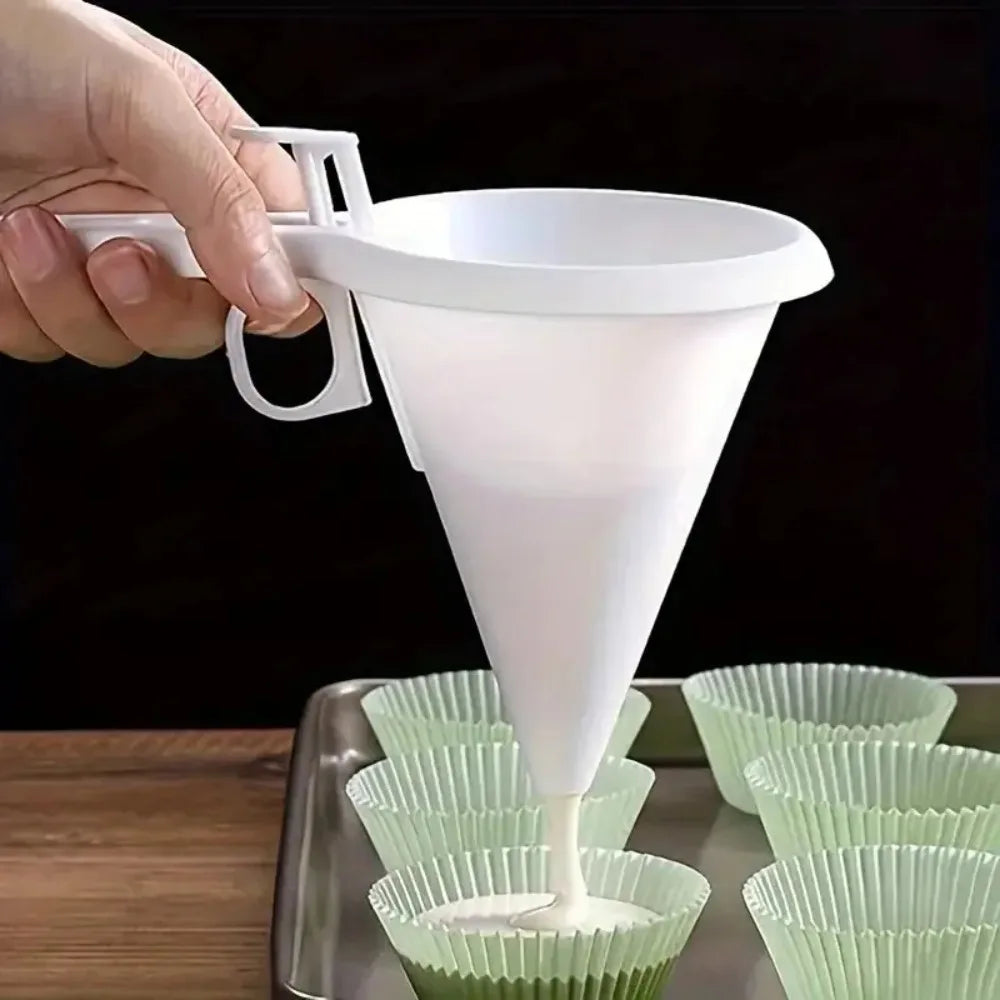 Adjustable Batter Dispenser – Handheld Cream Funnel Baking Tool