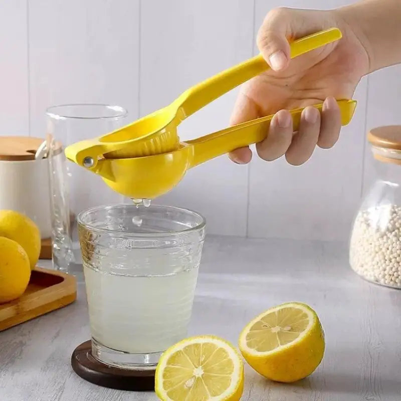 Manual Lemon Squeezer Clip – Mini Portable Aluminum Hand Juicer