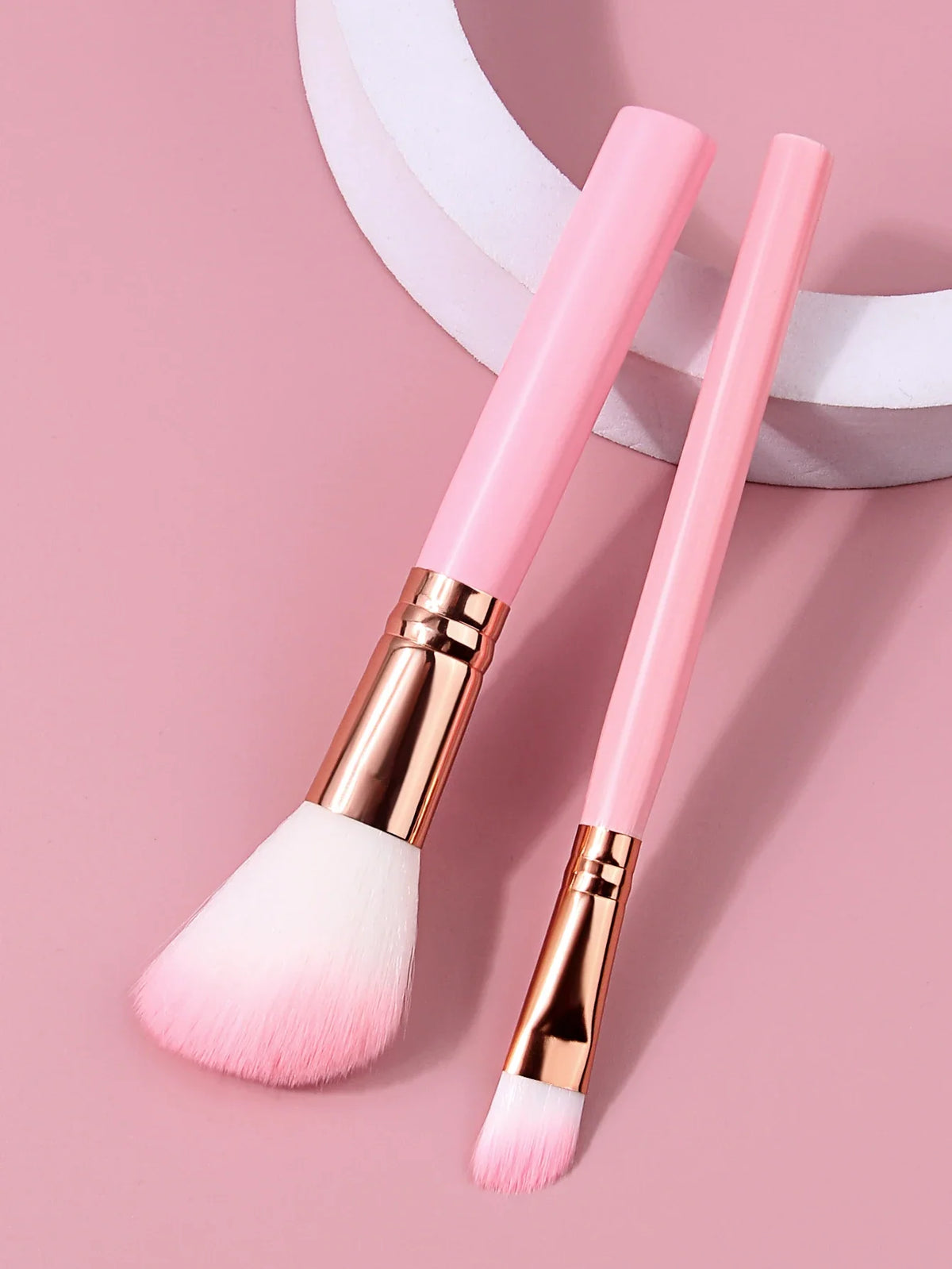 2Pcs Pink Makeup Brush Set – Soft Blush & Eyeshadow Brushes