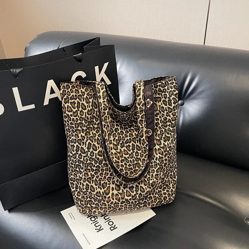 Women's Leopard Print Tote Bag – Large Capacity Shoulder Bag