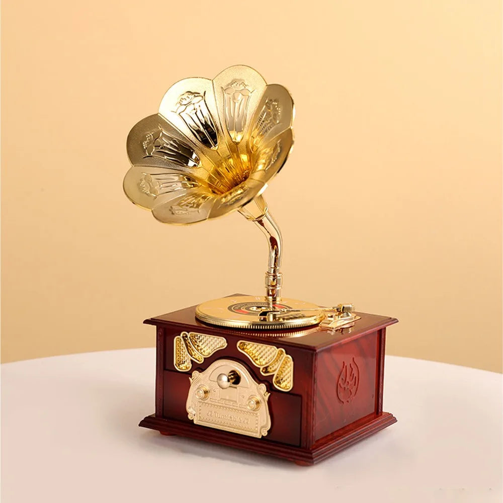 Retro Clockwork Gramophone Music Box – Vintage Phonograph Figurine