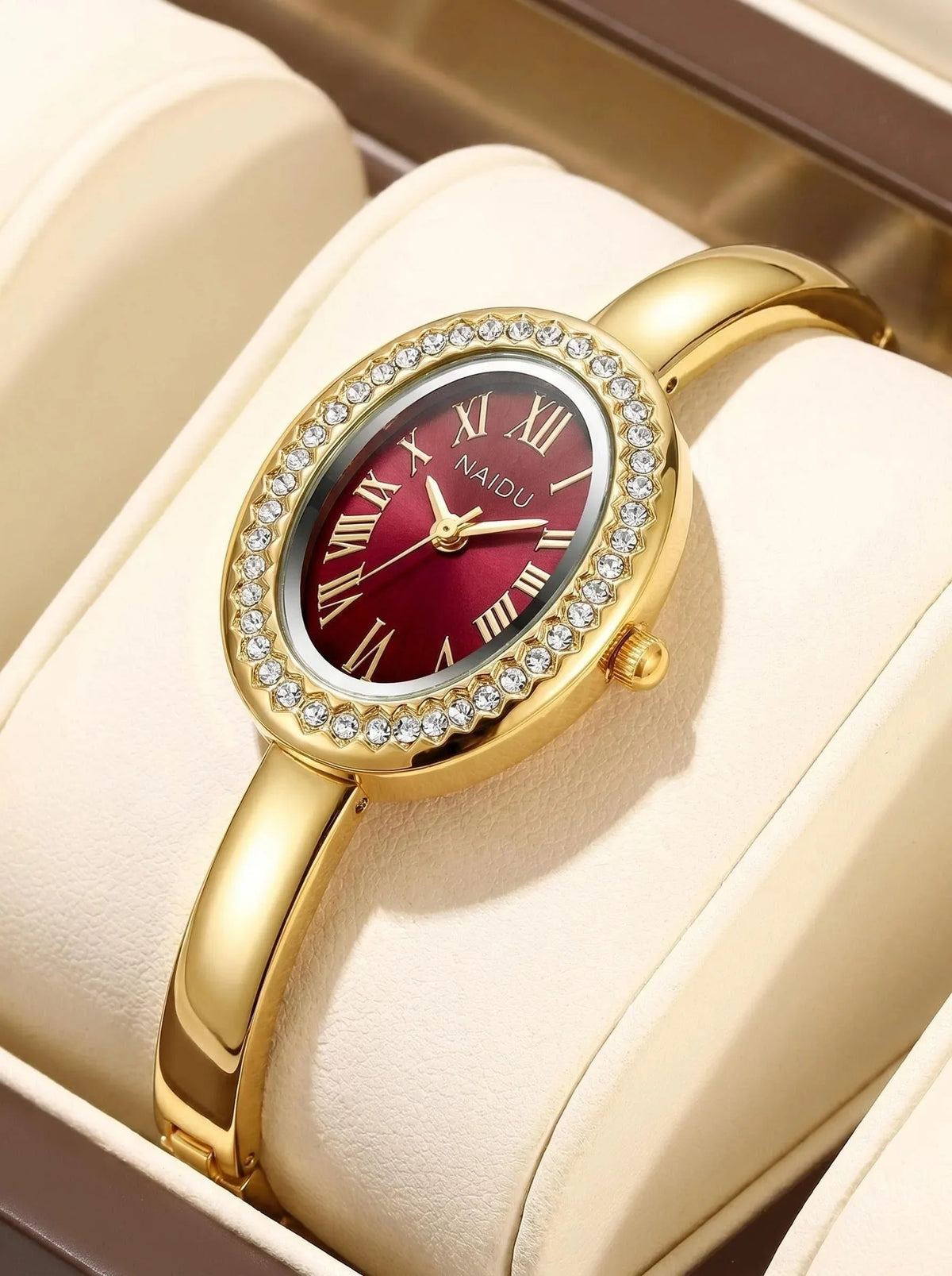Women's Roman Numeral Quartz Watch – Casual Alloy Timepiece